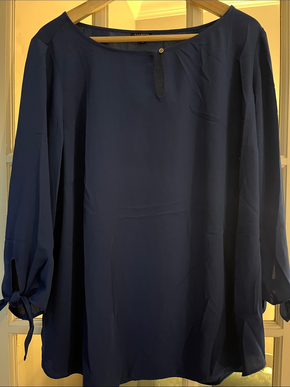 Navy Long-Sleeve Women's Blouse from Talbots - Classic Elegant Style. Size 1X